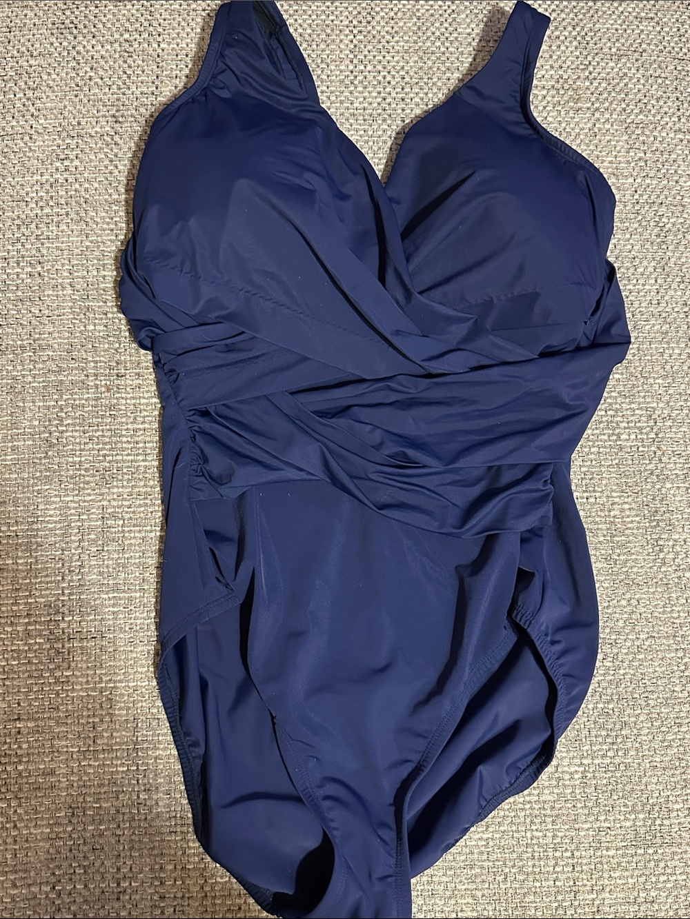 Lands End Navy Ruched One-Piece Swimsuit size 12DD
